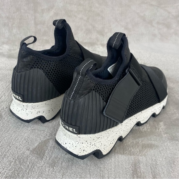 Sorel Kinetic Women's Sneakers Size 10.5 Black White Walking Comfort - Picture 6 of 10